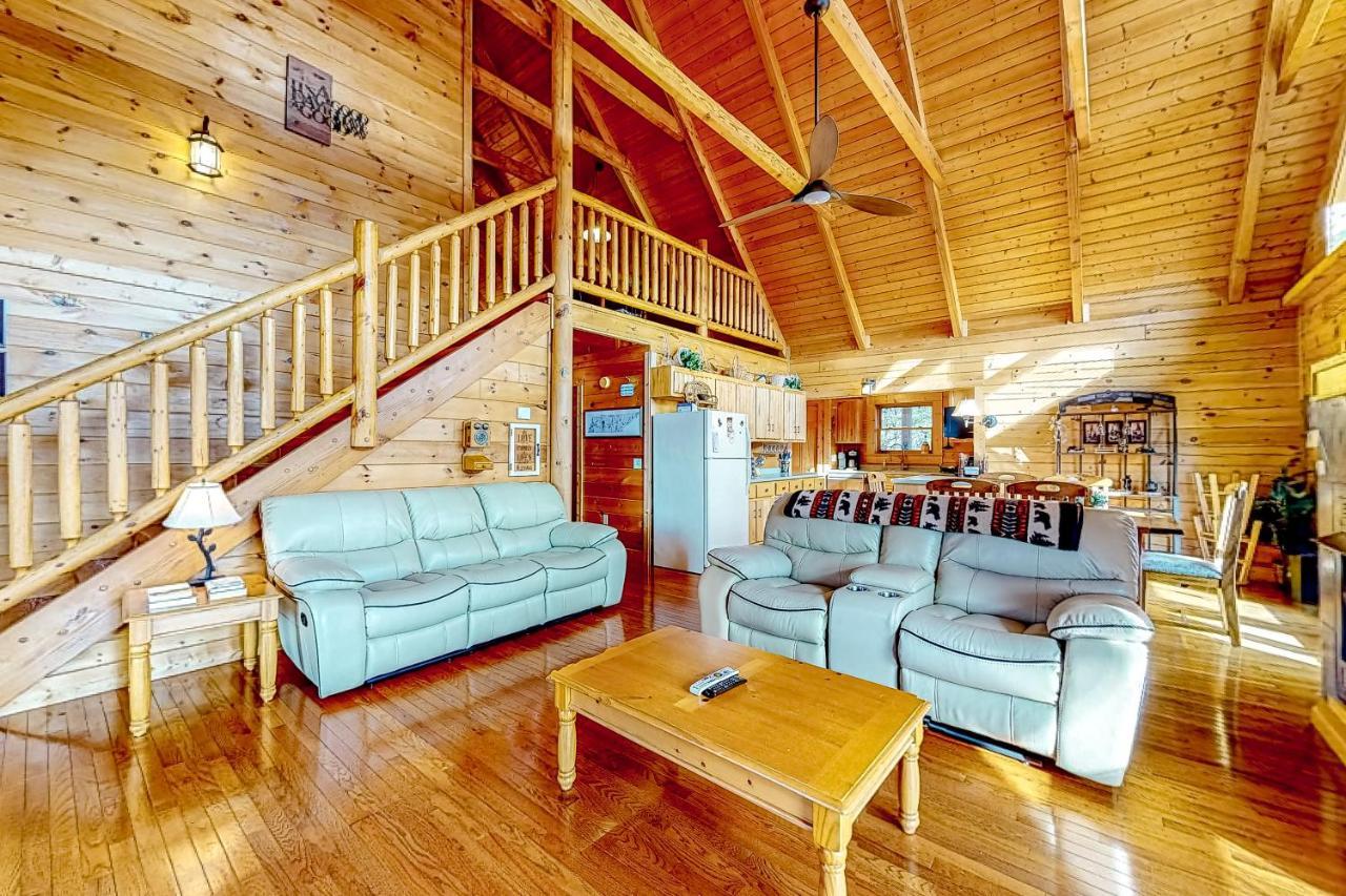 Lazy Bear Lodge Sevierville Ngoại thất bức ảnh