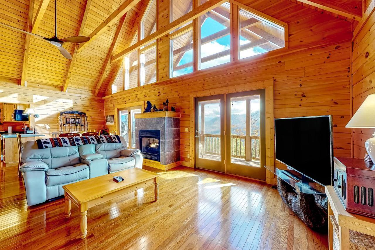 Lazy Bear Lodge Sevierville Ngoại thất bức ảnh